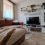 Nova * Pula