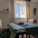 Nova Apartment
