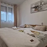 Nova Apartment
