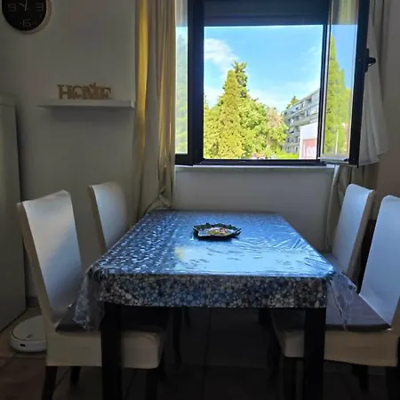 Apartment Nova Pula